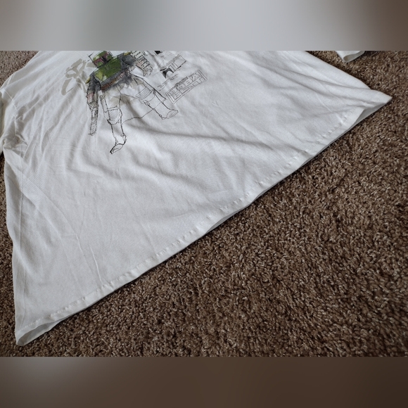 Star Wars Boba Fett Graphic Long Sleeve Shirt NWT - Picture 7 of 9
